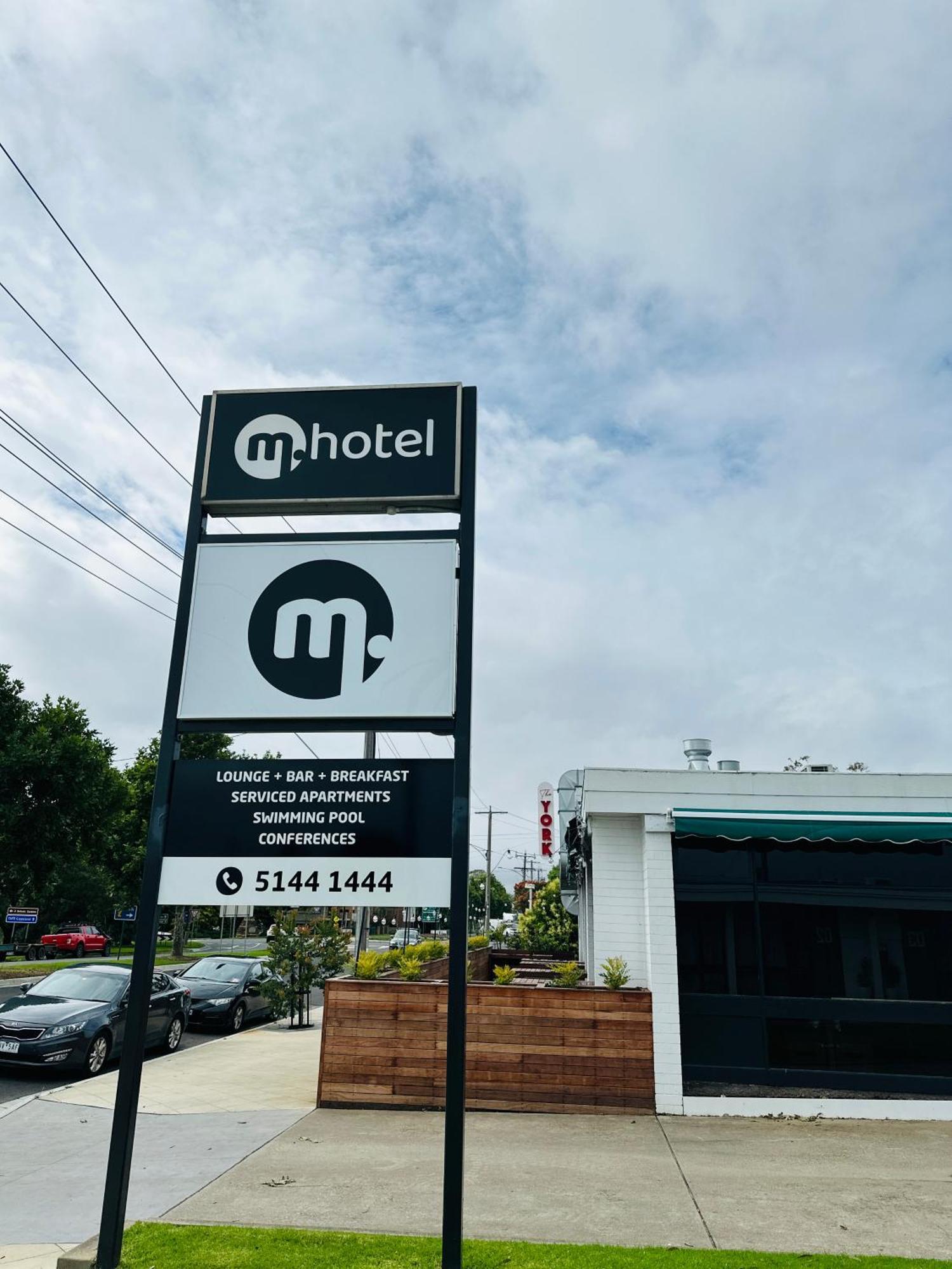 M Hotel Sale Exterior photo